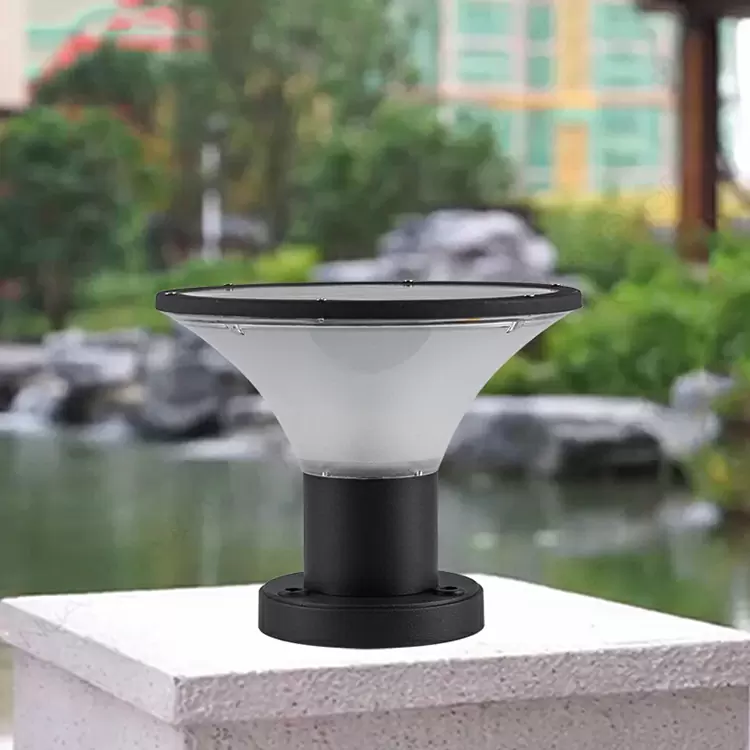 Solar Pillar Light detail