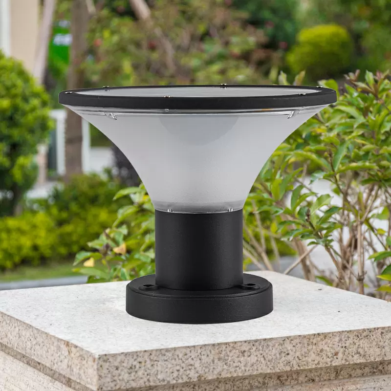 Solar Pillar Light - Main Image