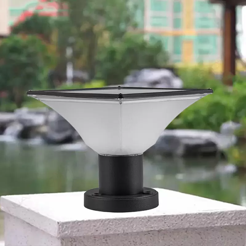 Solar Pillar Light - Main Image