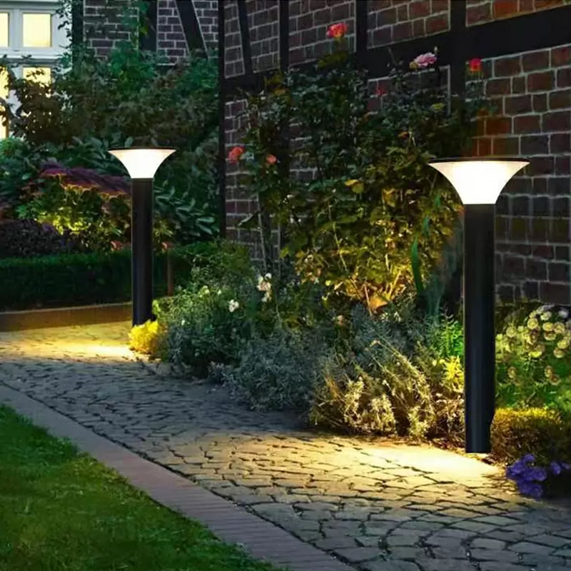 Solar Lawn Light thumbnail 5