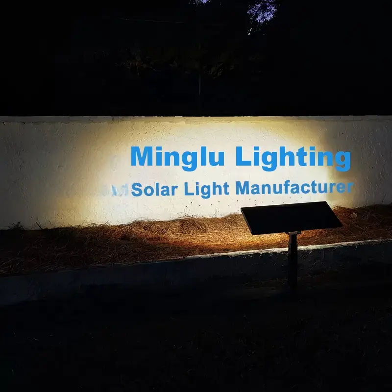 Solar flood light thumbnail 5