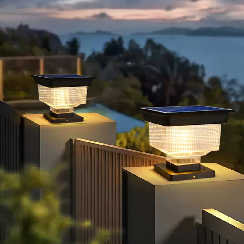 Solar Pillar Light - Main Image