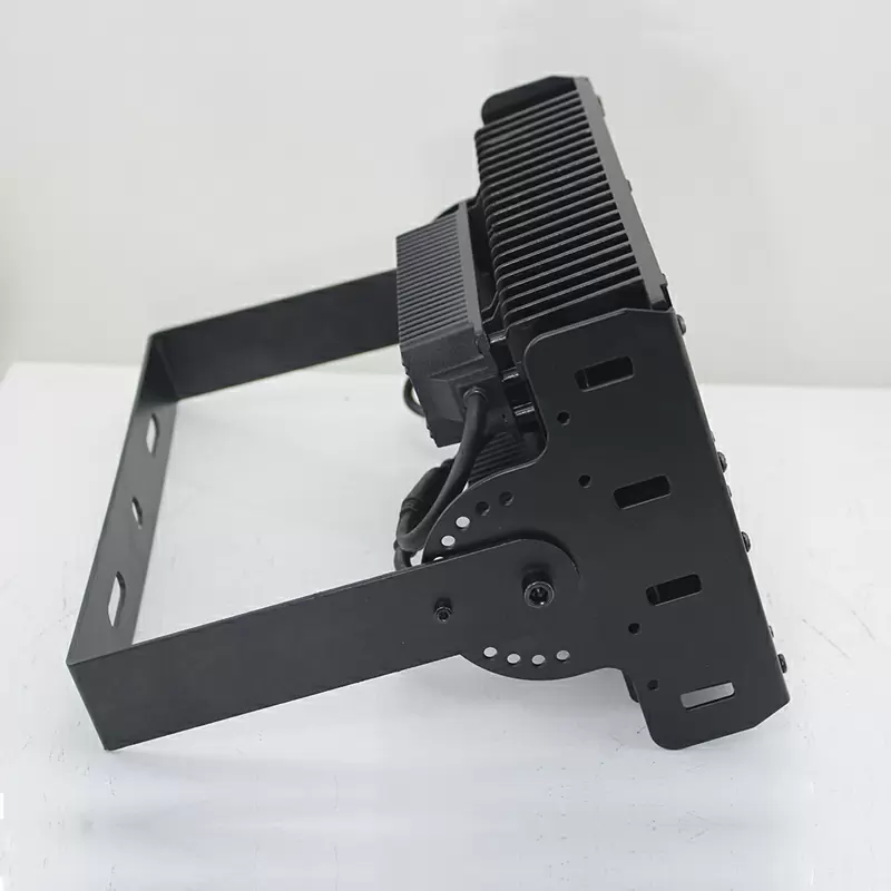 100w waterproof ip66 high power led floodlight lens daylight white 6000k thumbnail 3