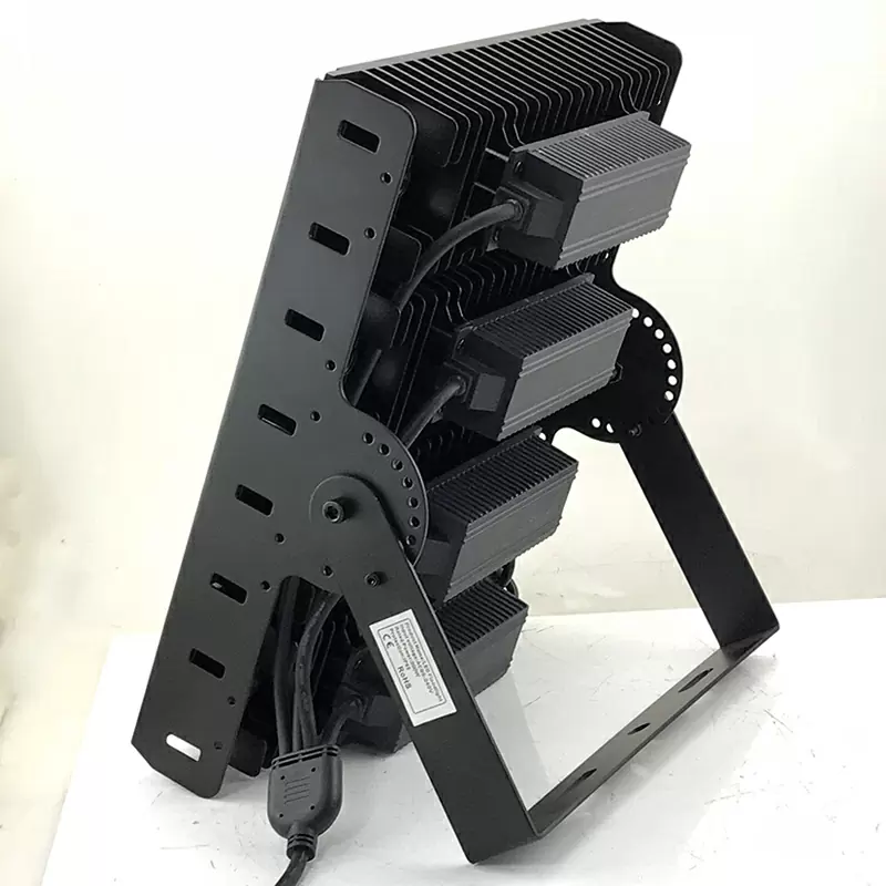150lm/W IP66 waterproof 50w 100w 150w 200w 250w 300w led flood light fixtures AC85-265V thumbnail 4
